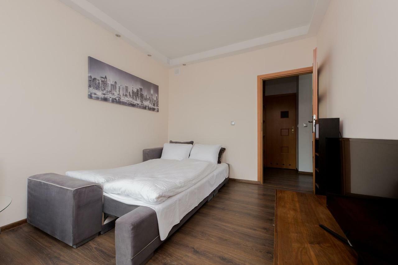 Shortstaypoland Staszica ワルシャワ エクステリア 写真